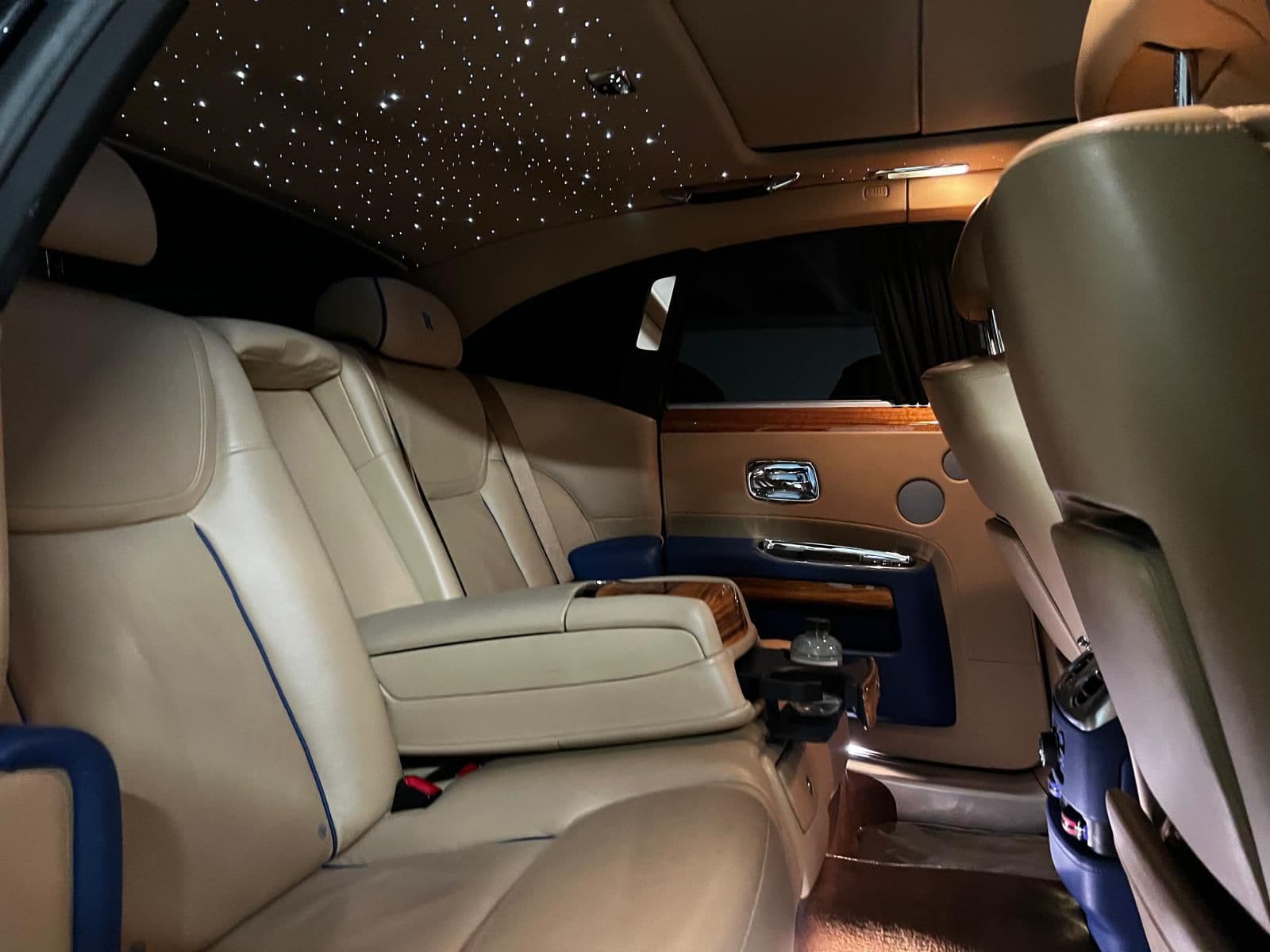 Rolls-Royce Phantom Convoy